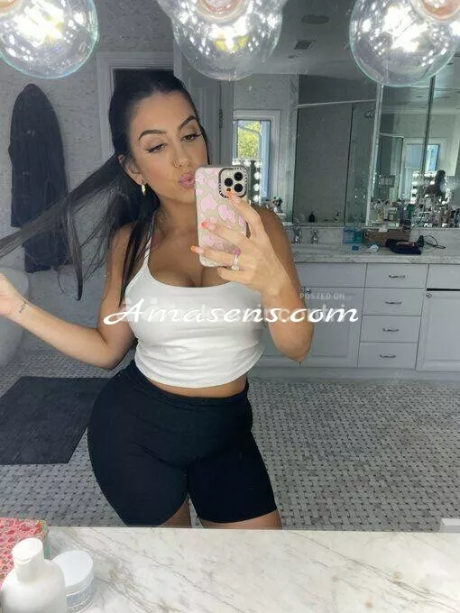 escort.it - Available for intimate encounters