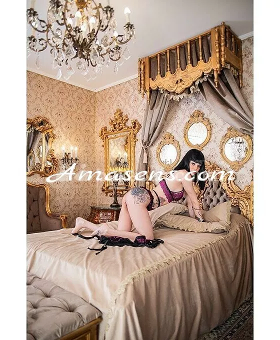 escort.it - ✨Una trans brasilianale qui per la prima volta, bella, sensuale, istruita
e attraente🔥😏✨