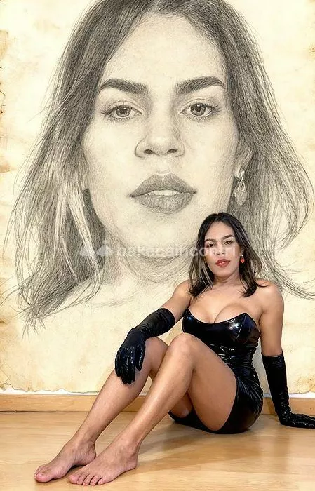 escort.it - A COLLE DEL SOLE Neu Neu 
TS Violet dominante, elegante e senza compromessi. Il mio sguardo comanda, la mia presenza impone, il piacere segue le mie