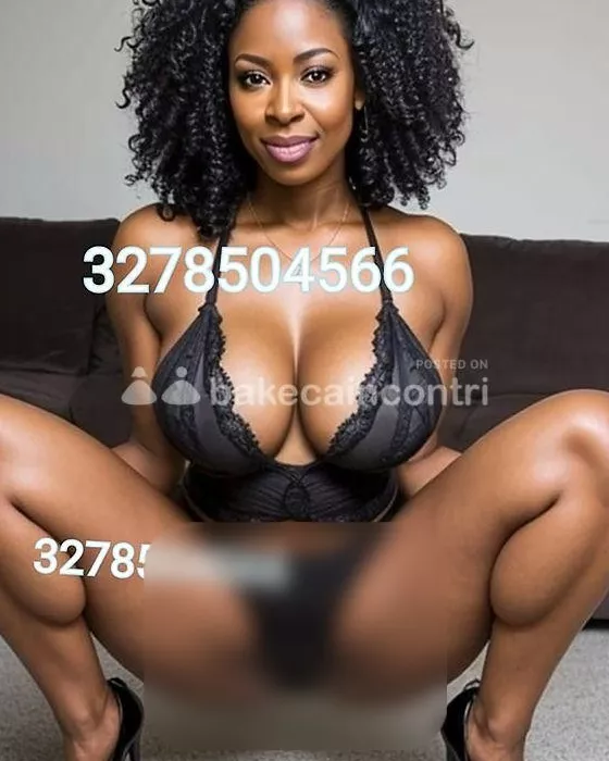 Donna a Forlì Cesena - Escort a centro