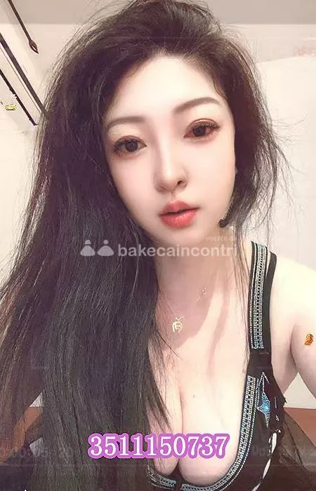 escort.it - Foto Vero!!!Per garantirti che sono molto bella e giovane e quindi non ho bisogno di fare strani trabocchetti, nel caso in cui io non dovessi piacerti