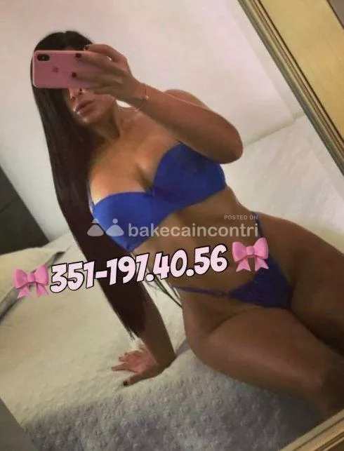 Donna a Napoli - Foto 1 - massaggi a Napoli