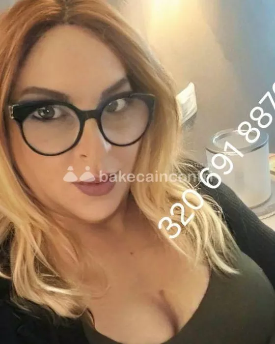 escort.it - la piu porca italiana Signora transex molto porca preliminari al  naturale fino alla fine - ti aspetto tutta la notte