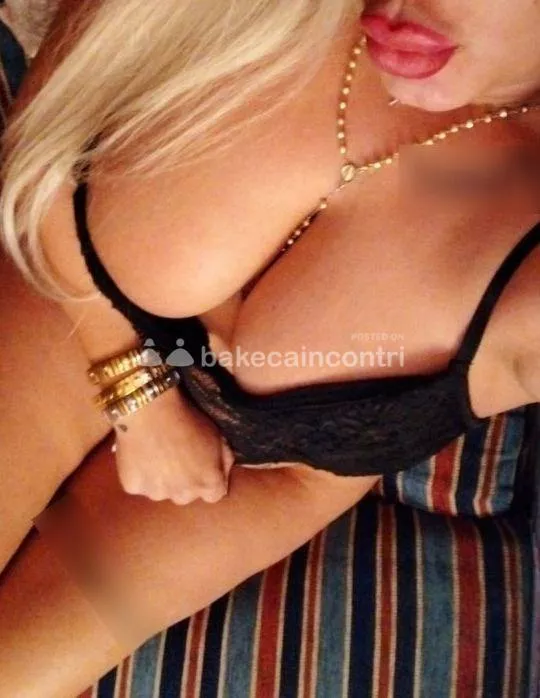 escort.it - LAURA SENSUALE MASSAGGIATRICE ... RITORNATA IN ZONA...TI PROPONGO QUALCOSA DI DIVERSO DAL SOLITO, QUALCOSA DI ESTREMAMENTE PIACEVOLE!