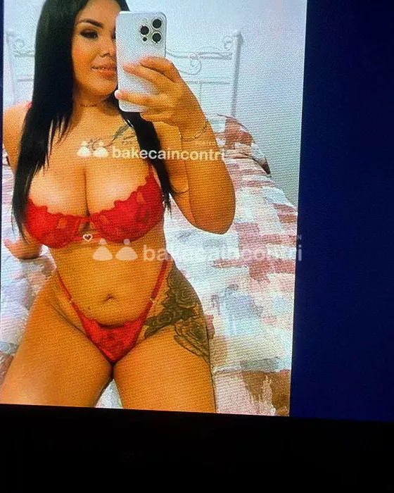 escort.it - Luana italiana casalinga porcellina  è ritornata per te, casalinga, vogliosa disponibile con bocca da rose da sballo per momenti di vero godimento