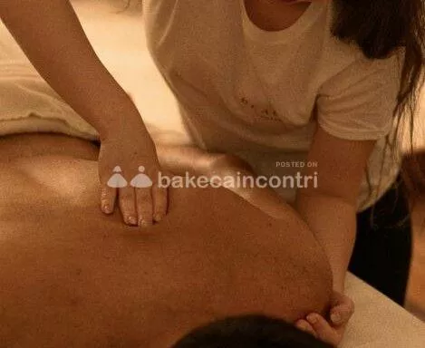 Donna a Napoli - Escort a adiacenze centro direzionale