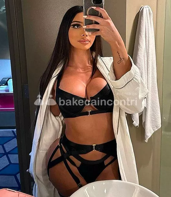 escort.it - 🌸MORENA= SESSO, ELEGANZA E TANTO ALTRO🌸ITALIANA🇮🇹 Al Vomero 🏠GARANTISCO L ORIGINALITÀ😽FOTO RECENTI E REALI 👸🏻 NON FARMI SFUGGIRE