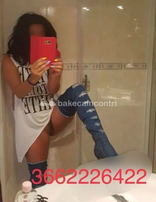 Donna a Livorno - Foto 1 - escort a cecina mare