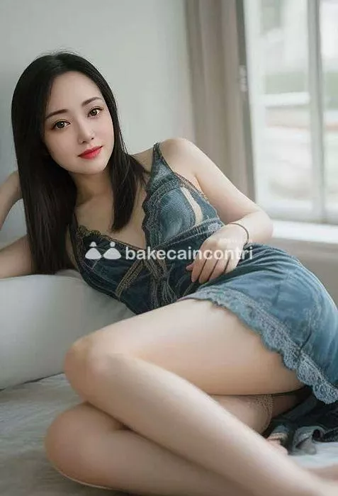 escort.it - Nuovo arrivo 💋LATO B💋 bella ragazza orientale sexy e affascinante dal seno grande ★ unica ed elegante 🎀 BJ naturale + 69 + BACI 💋 un bacio ti sto aspe