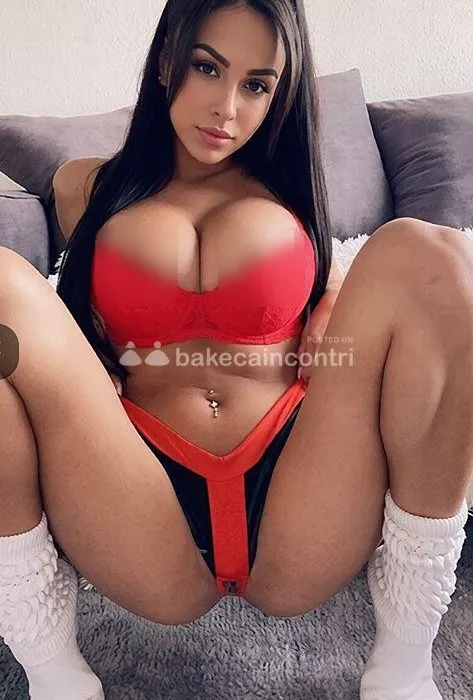 escort.it - PaGANI MASSAGGIO 💆 RILASSANTE,,SONO MOLTO PASSIONALE,CALDISSIMA,ADORO SUCHIARE ❤

 TE BACIO CON LA LINGUA💋👅 POMPINO AL NATURALE ,TI MANGIO TUTTO ,MI