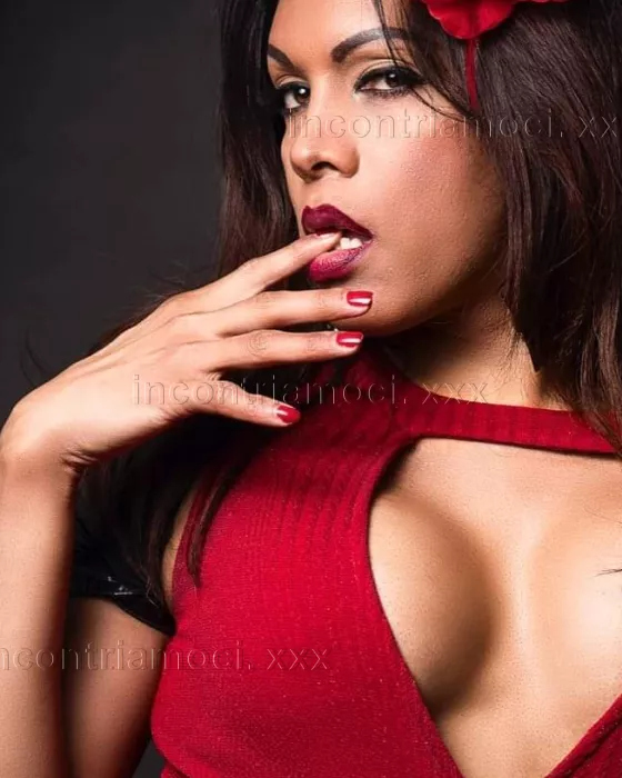 escort.it - APPENA ARRIVATA A TRANS LADY GATTA FEMENILE DELICATA DOLCE E ANCHE CON CARATTERE TRANS LADY GATTA FEMENILE DELICATA DOLCE