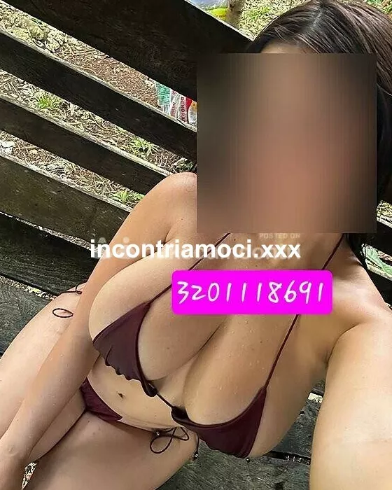 Donna a Caltanissetta - Foto 1 - escort a viale della regione