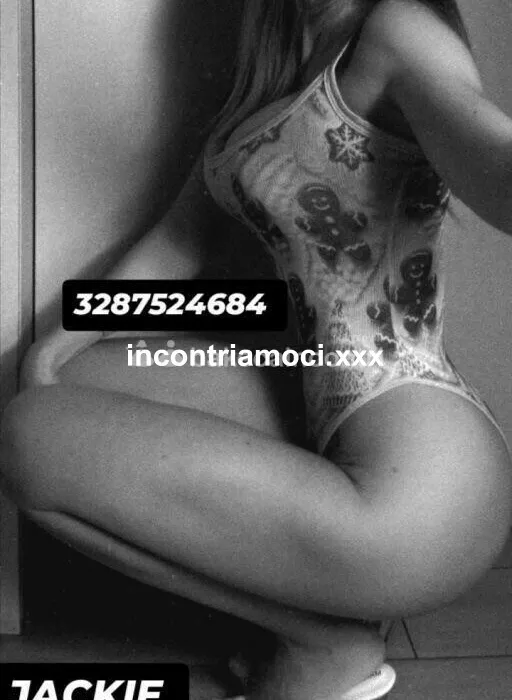 escort.it - cerchi un momento di relax *JACKI  ..BELLISSIMA BIONDA... 💙 AFFASCINANTE E SEXY IN AMBIENTE RISERVATISSIMO, PULITISSIMO E CONFORTEVOLE...