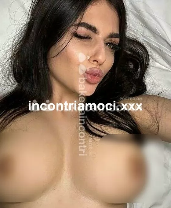 Donna a Caltanissetta - Foto 1 - massaggi a caltanissetta centro,  sicilia