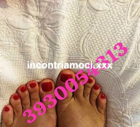 escort.it - DAL MATTINO PRESTO 
BELLA RIO SEXY GIRL FOTO SENZA PHOTOSHOP NINFOMANE LA RAGAZZA DELLA PORTA ACCANTO VISO STUPENDO CURVE MOZZAFIATO LABBRA CARNOSE E