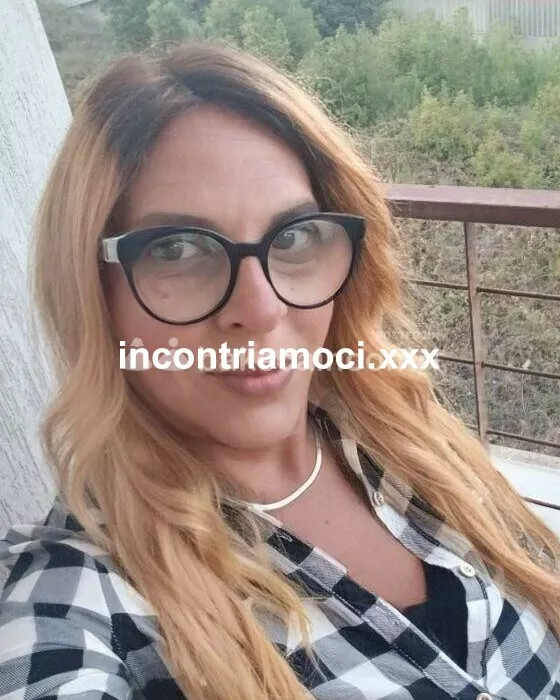 escort.it - la piu porca italiana Signora transex molto porca preliminari al  naturale fino alla fine - ti aspetto tutta la notte