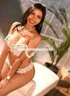 escort.it - NEW ISABELL 🌶SONO UNA BELLISSIMA  DONNA CON LA 5 MISSURA DI SENO   VERA BOMBA DI FUOCO! BRAVISSIMA IN MASSAGGI. GIOCHI EROTICI