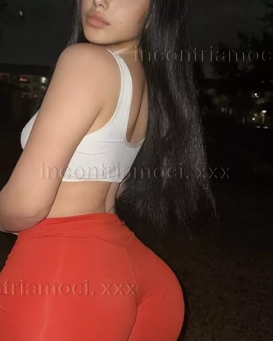 Donna a Verona - Escort a via olivé, montorio, vr, italia, 37141,  veneto