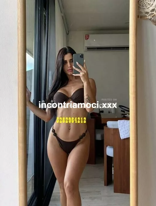 Donna a Piacenza - Escort a bologna