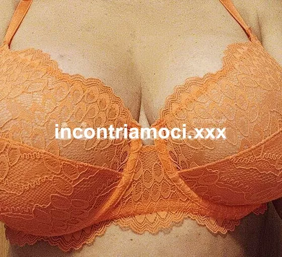 escort.it - STUPENDA SPAGNOLA.....PRELIMINARE  DA URLO....DOLCE  PORCELLINA TUTTA DA ASSAIARE....