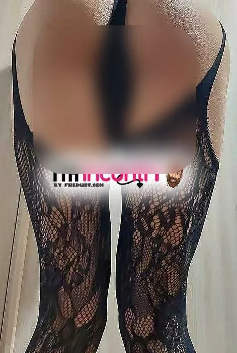 escort.it - A Gela spompino    Gessi cerca cazzo da spompinare  ora nessuno in giro ?  e vuole essere spompinato da gessy la zoccola ?io puttana  io gessi la pomp