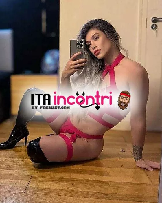 escort.it - A PESCHIERA DEL GARDA,  APPENA ARRIVATA 👑ISABELLA🥰 VIENI A TROVARE UNA DOLCE E SEXY RAGAZZA TRANS COLOMBIANA, CAZZO 18 cm