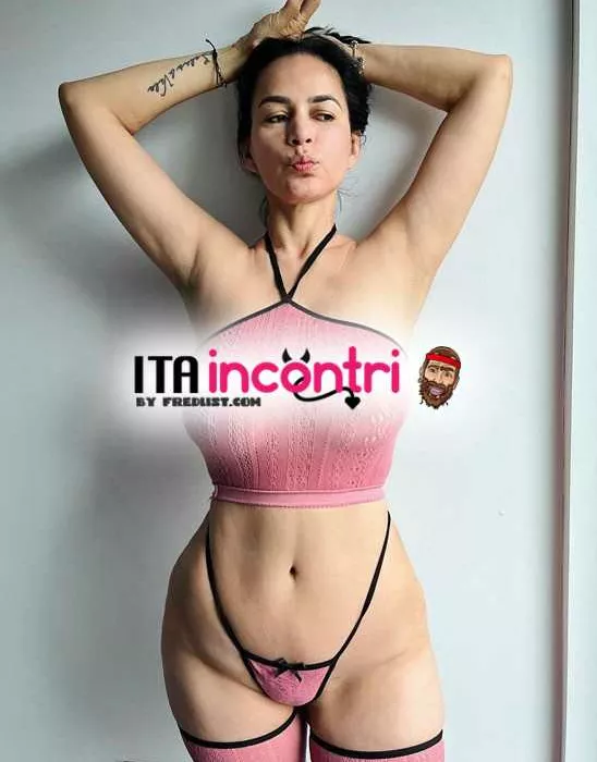 escort.it - APPENA ARRIVATA A GALLIATE! 💋 GIUSI 💋 LA REGINA DELLE POMPE CON FINALE IMPERDIBILE!! 😘