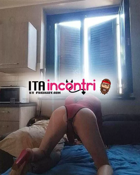 escort.it - BERGAMO PASSIONE CALZE COLLANT VELATI PIEDINI DA LECCARE BERGAMO PROVINCIA TRAV PASSIVA MOLTO FEMMINILE