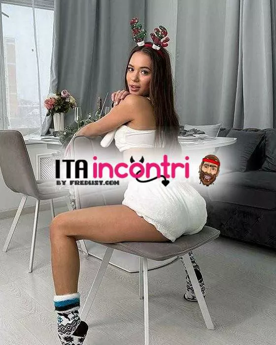 escort.it - Cecilia 19-anni 🩷 ragazza del sud palermitana stupenda bellissima foto realissime!!