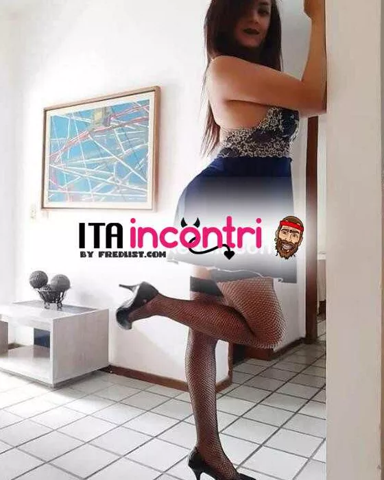 escort.it - ✨✨FALERNA✨✨ TRANS NOVITA ERÓTICA CAZZO MEGALODONTE 21CM CARICO COME UNA FONTANA DI SPERMA