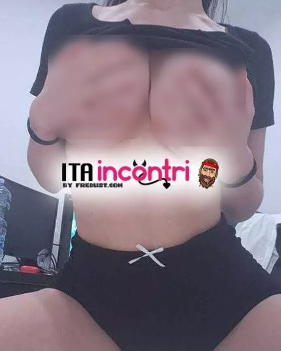 escort.it - Giovane ragazza italiana no professionista