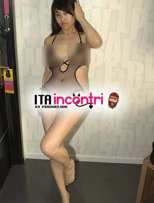 escort.it - MONTEMURLO  NOVITÃ... ASSOLUTA...😈PICCOLINA TROIETTA ORIENTALE BELLISSIMA AMBIENTE RISERVATO, E PULITO.