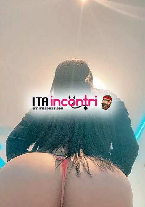 escort.it - SAMMY  EXPERT FACE FUCKING 🍭👅È arrivato la colombiana il più esperto esperto di pompini in gola profonda