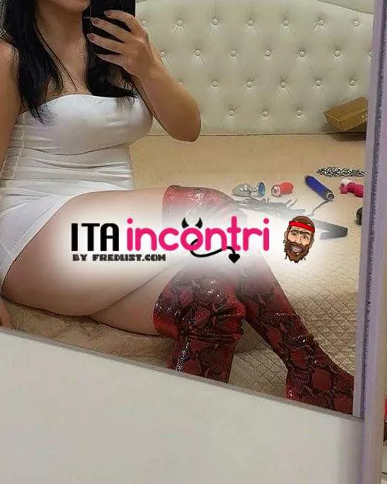 escort.it - SOLO PER SCHIAVI UBBIDIENTI E GENEROSI AMANTI DEL MONDO BDSM!!! NO SESSO SONO UNA MISTRESS NON ESCORT