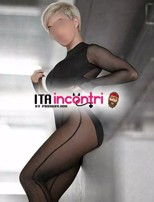 escort.it - SOLO RAGGIUNGO.Christina piacere di conoscerti, sarò il tuo desiderio inconfessabile