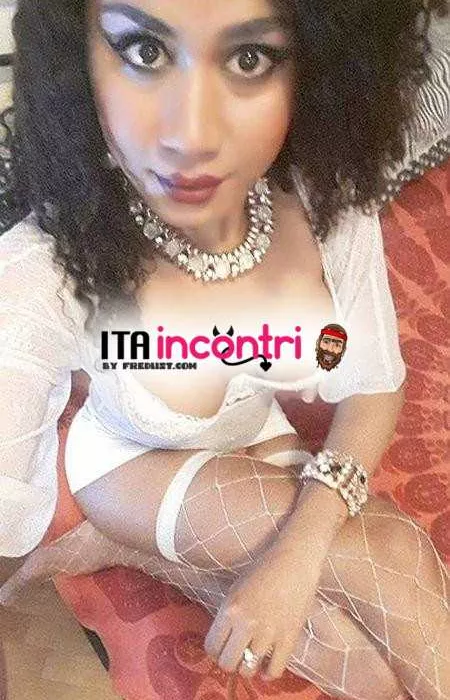 escort.it - Trans super femminile ativa e passiva super dotada