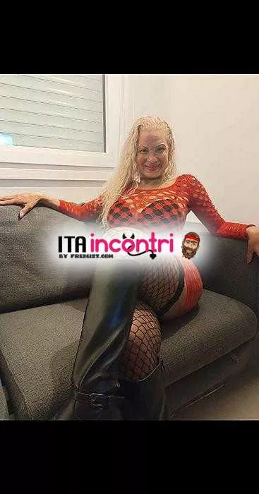 escort.it - Travesti bionda coroa fogassa carina .