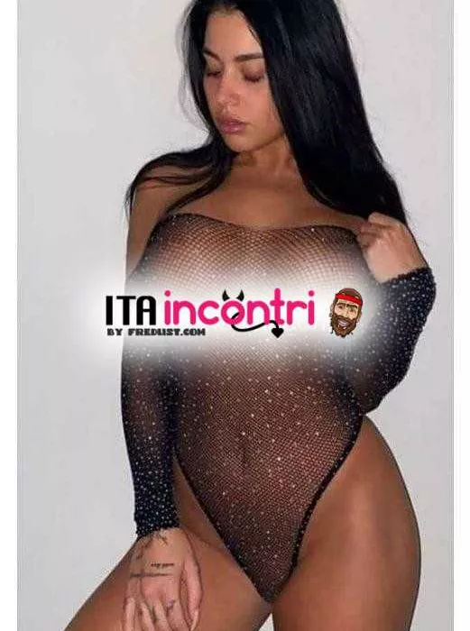 escort.it - 👑 UNA VERA REGINA DEL SESSO, REGINA DI GOLA PROFONDA,👄LA MIA BOCCA È UNA FIGA.!!! SOFFOCONE CON INGOIO , ASCOLTA IL MIO RUMORE MENTRE VA GIÙ.!!!💦

😘