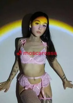 Donna a Milano - Massaggi a via daniele ricciarelli, selinunte