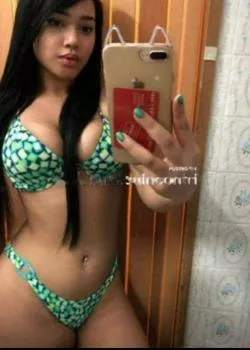 escort.it - appena Arrivata Bellissima, Dolce E Appetitosa Ragazza Squisitamente Provocante Una Bella Maialina