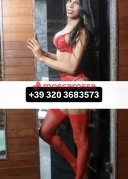 escort.it - larissa 23cm Attiva A Cattolica Piena Di Latte