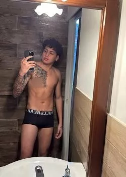 escort.it - ragazzo vero porcellino è maiale, passivo e attivo ddotato,latino xl