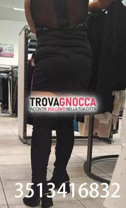 escort.it - 3513416832 - Trento: in vacanza commessa non professionista...